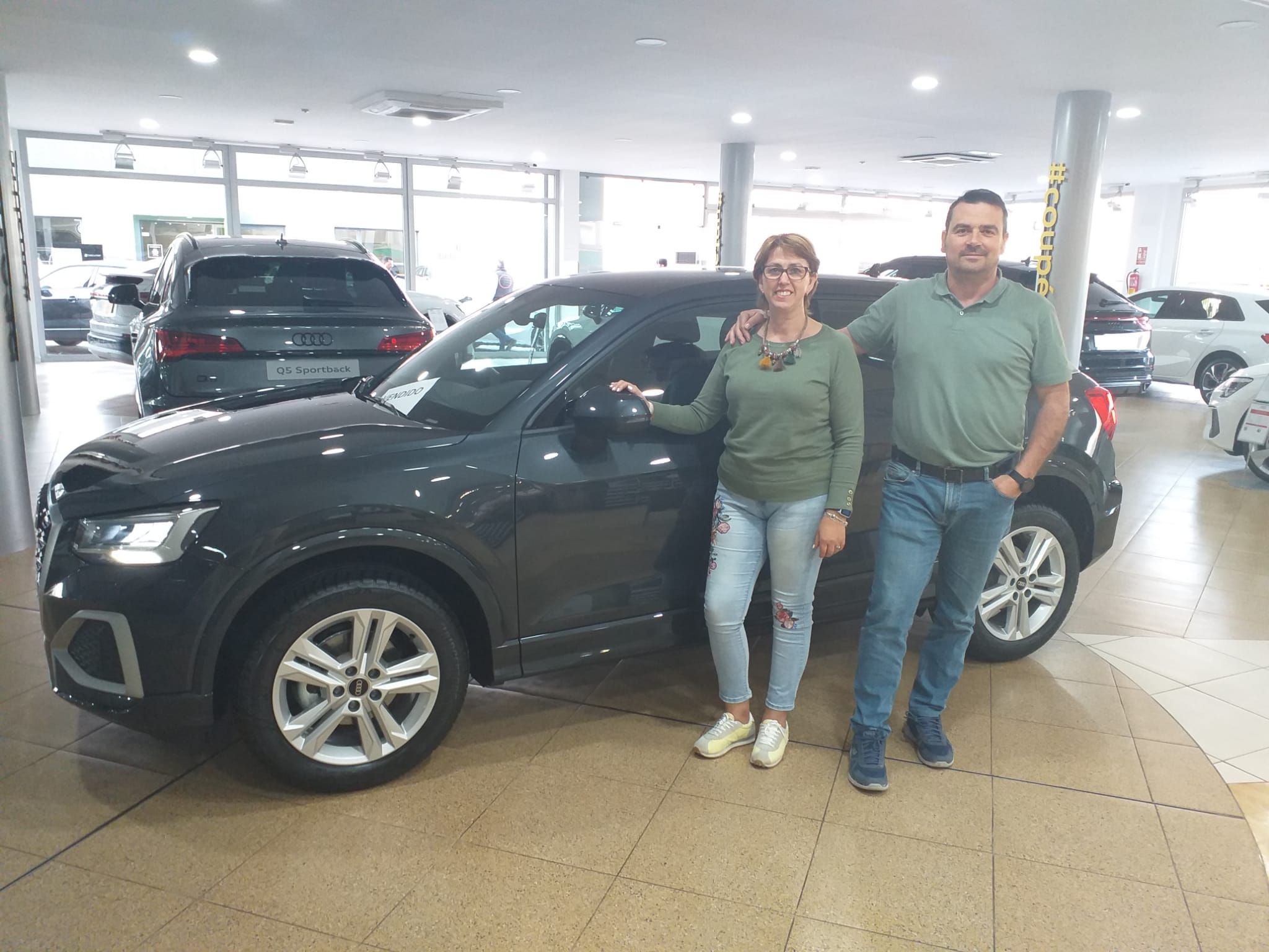Entrega Audi Q2 a Ana y Juan José Entrega Audi Q2 a Ana y Juan José