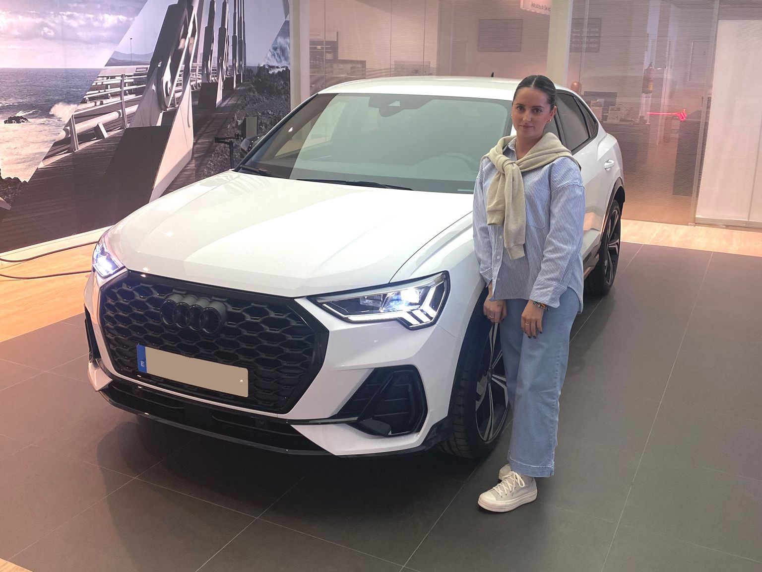 Entrega Audi Q3 Sportback a Noelia Entrega Audi Q3 Sportback a Noelia