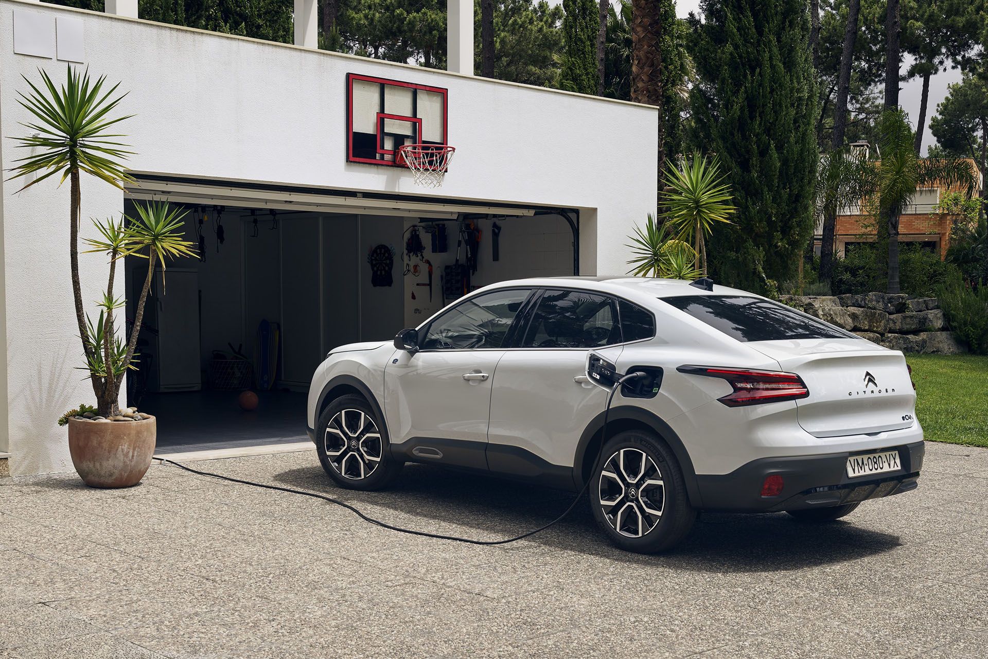 Nuevo Citroën ë-C4X: movilidad en clase ë.confort Nuevo Citroën ë-C4X: movilidad en clase ë.confort