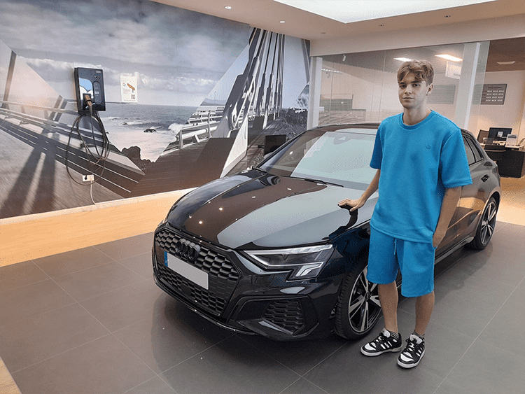 Entrega Audi A3 Sportback a Cristo Entrega Audi A3 Sportback a Cristo