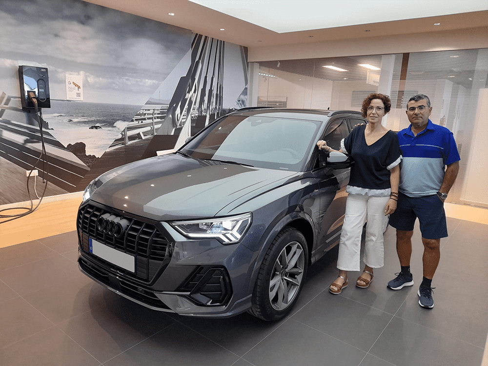 Entrega Audi Q3 a Paso y Loli Entrega Audi Q3 a Paso y Loli